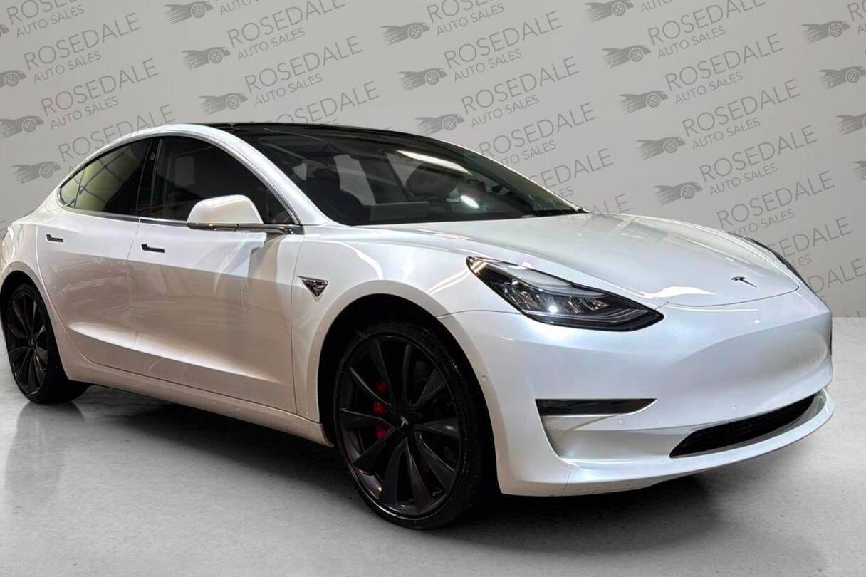 TESLA MODEL 3 2020 5YJ3E1EC9LF652032 image